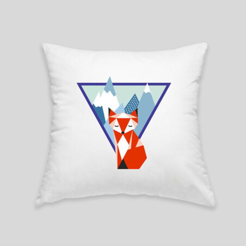Mountain fox cushion - Cushion with removable cover and invisible zip on the back. 32x32cm 